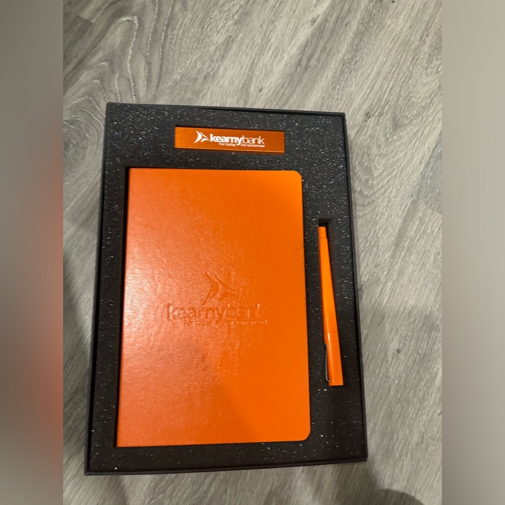 Journal Set plus usb charger